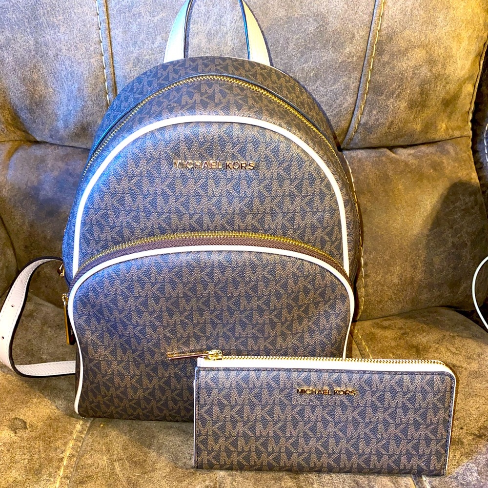Michael Kors authentic signature backpack & wallet